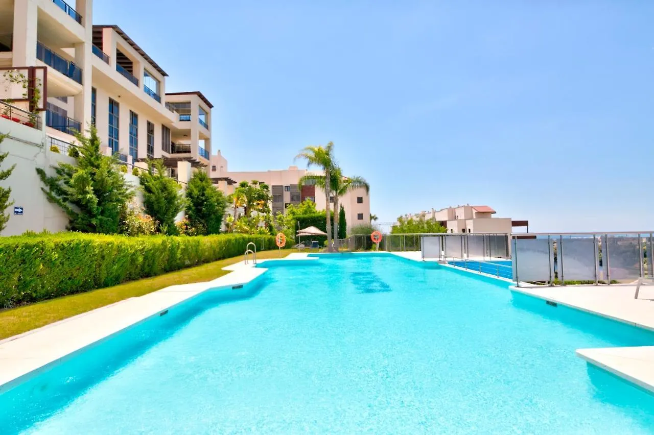 Mediterranean Swing - Acosta Apartment 4, Villa Padierna إِستيبونا
