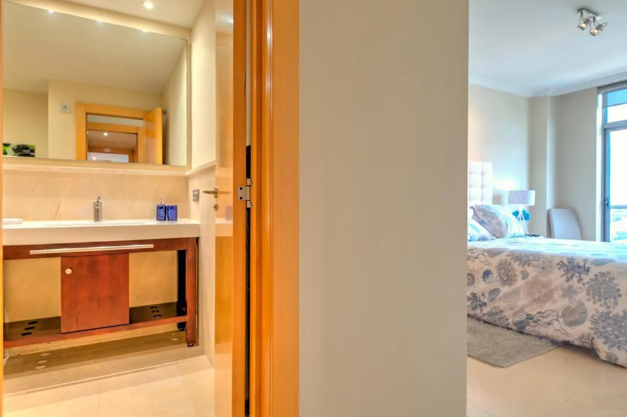 Mediterranean Swing - Acosta Apartment 4, Villa Padierna إِستيبونا 0*,  إسبانيا