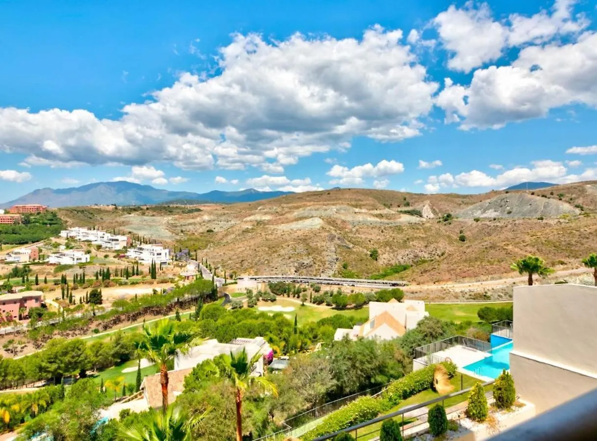 Mediterranean Swing - Acosta Apartment 4, Villa Padierna Estepona Espanha